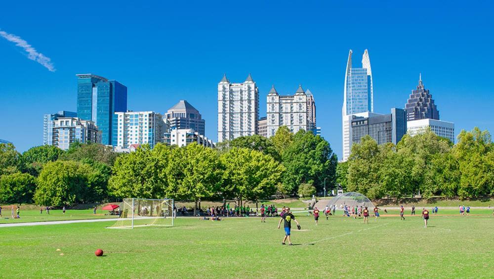 Angelic Central Midtown Home One Block From Piedmont Park Атланта Экстерьер фото